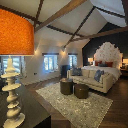 Bed and Breakfast The Hideaway Saint Brides Major Экстерьер фото