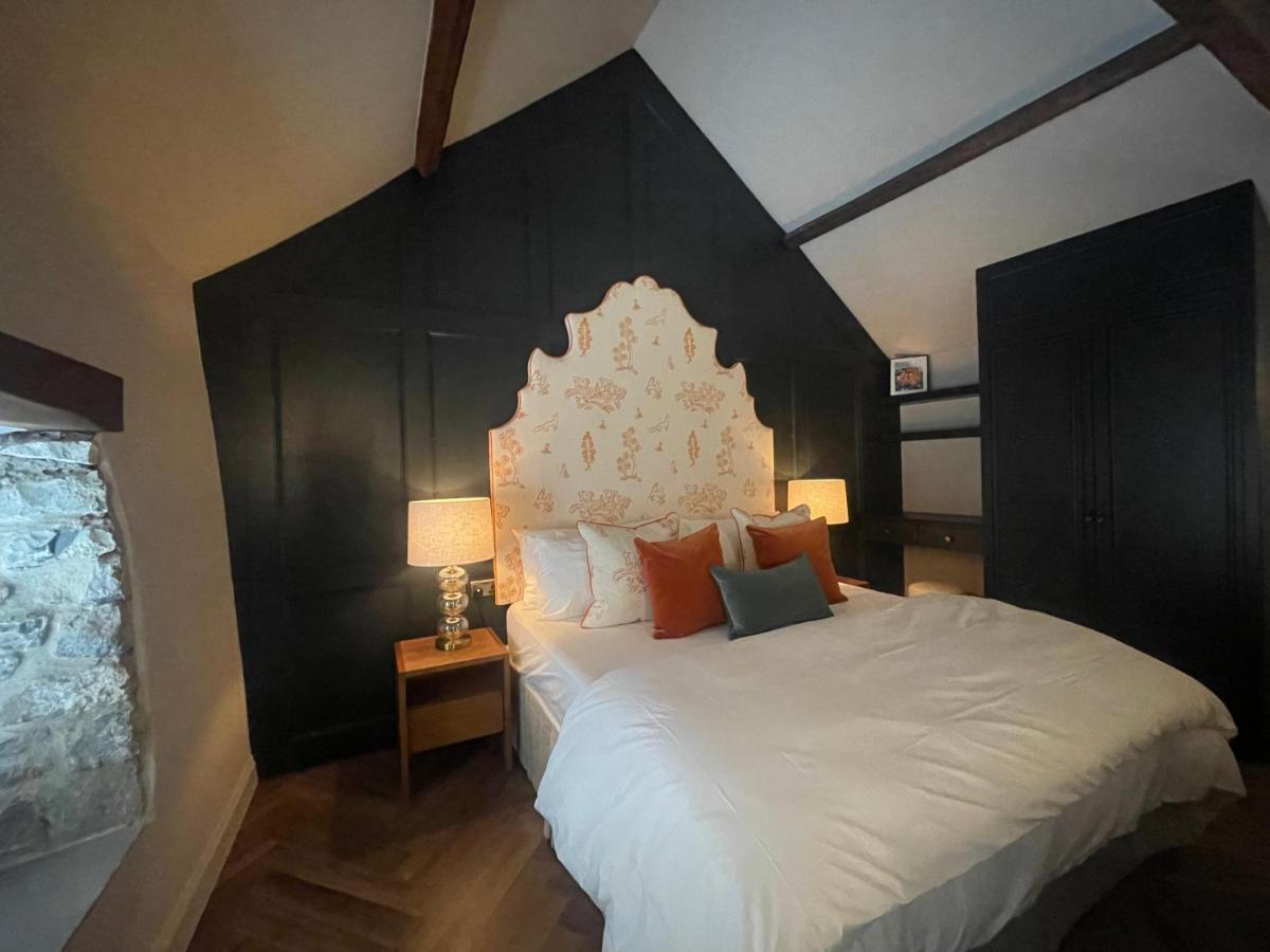 Bed and Breakfast The Hideaway Saint Brides Major Экстерьер фото